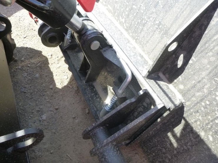 sdlool-1050k-skid-steer-track-loader-image-8