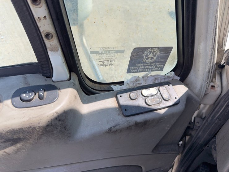 2015-international-prostar-image-78
