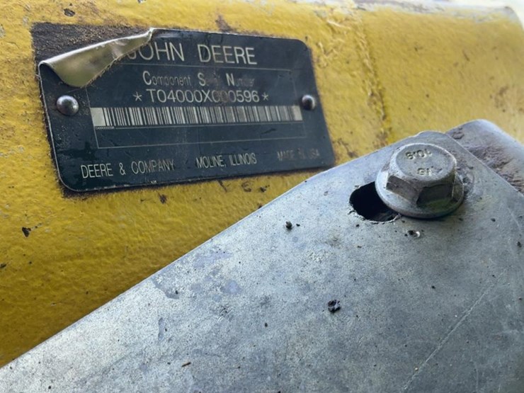 2010-john-deere-2010-image-47