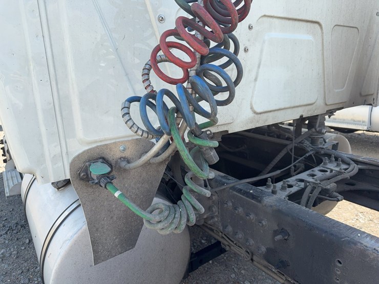 2015-international-prostar-image-18