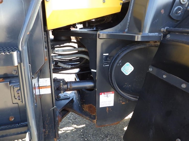 2018-komatsu-wa320-8-image-21