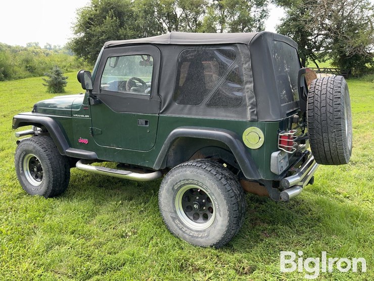 1999-jeep-wrangler-image-7