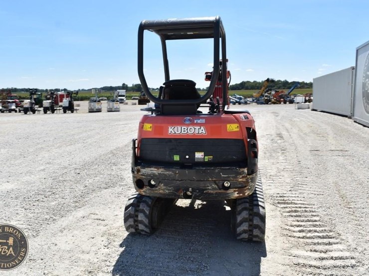 2020-kubota-kx71-3-image-15