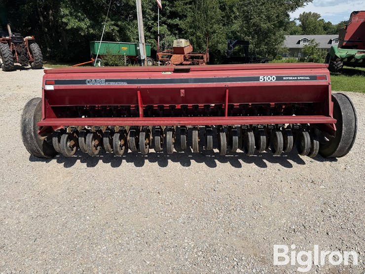 case-ih-5100-image-6