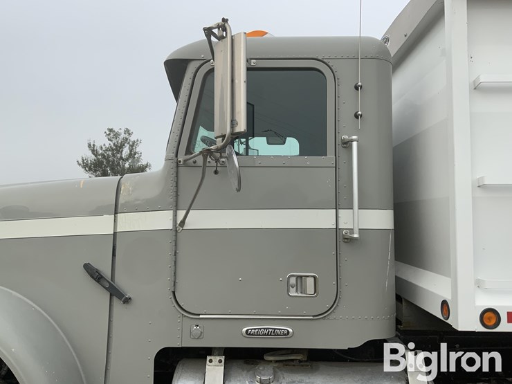 1997-freightliner-fld120-image-14