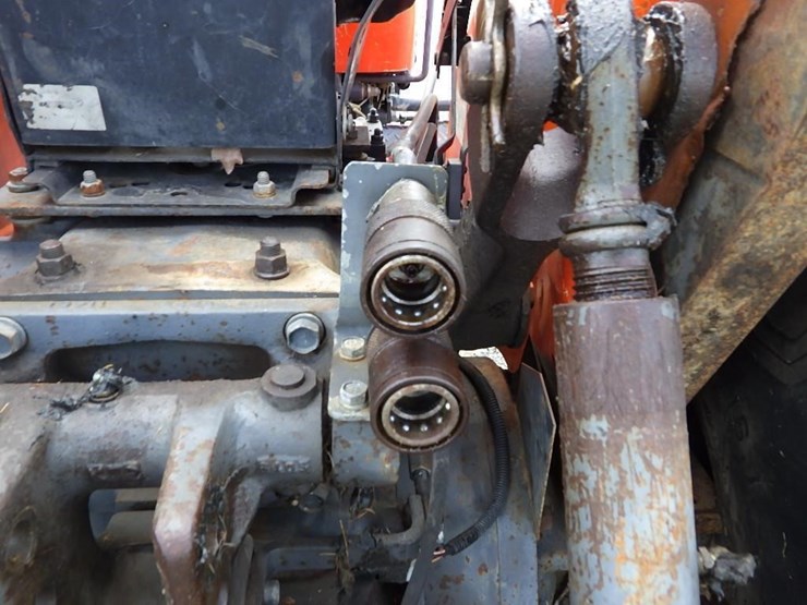kubota-m7030-image-11