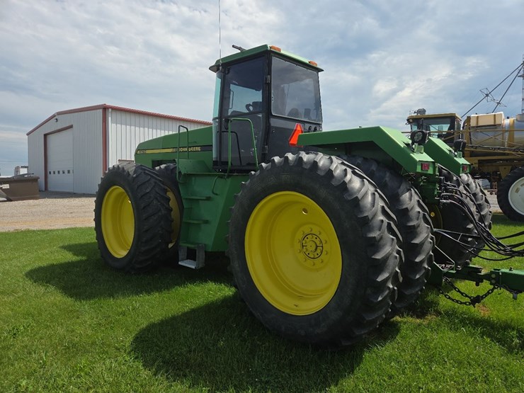 john-deere-8760-image-22