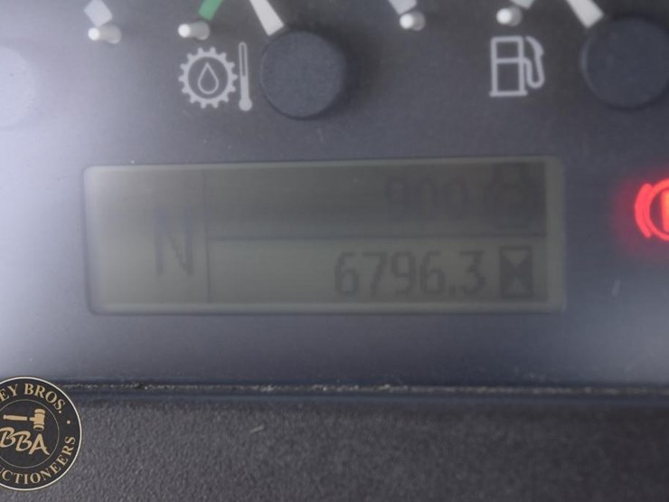 2015-deere-410k-image-61