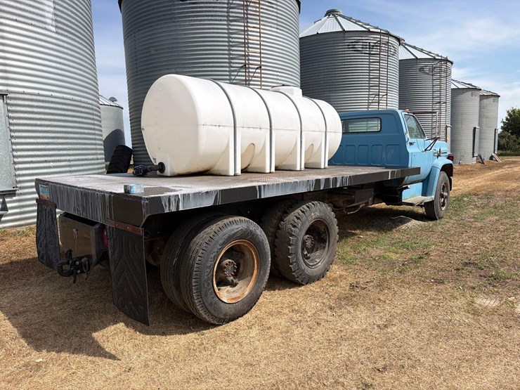 gmc-6500-truck-image-5