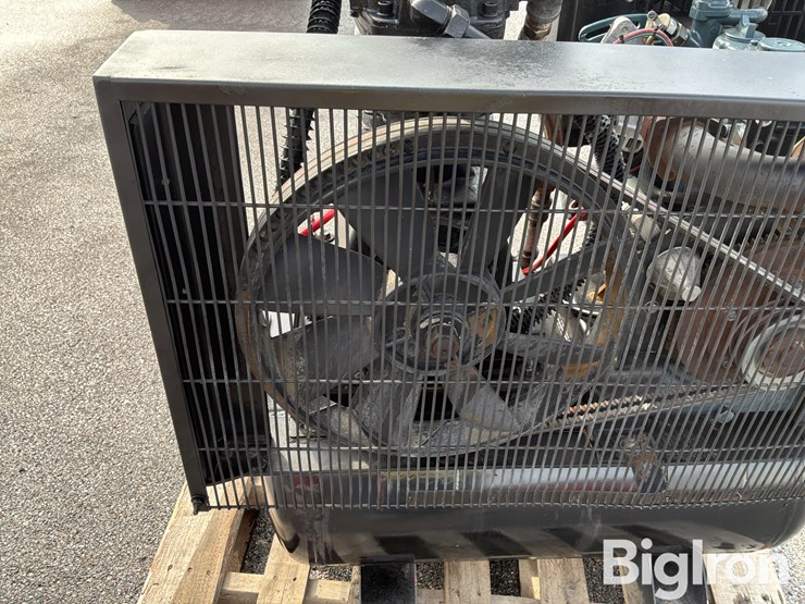 2011-massey-ferguson-730-image-18