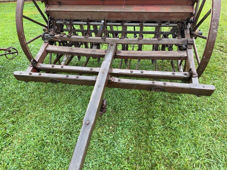 farmers-friend-drill-image-6