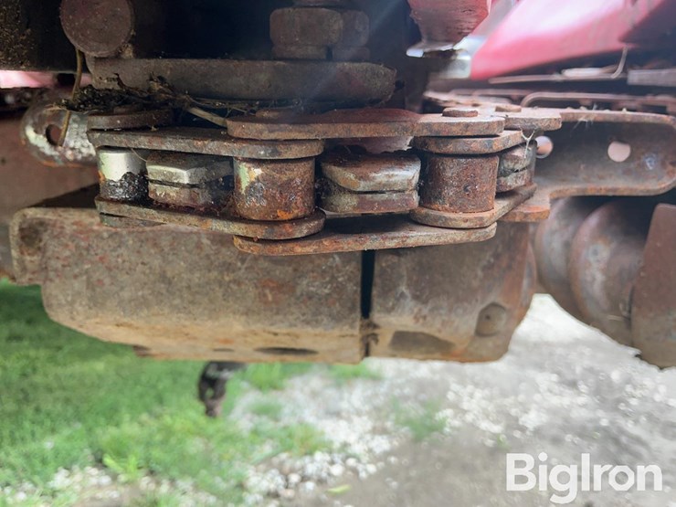 case-ih-1063-image-13