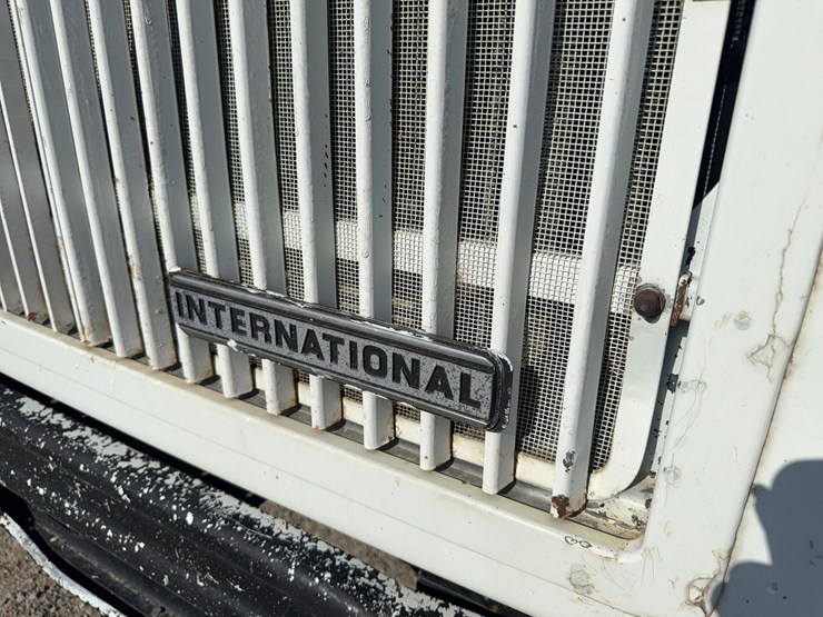 2000-international-9100-image-51