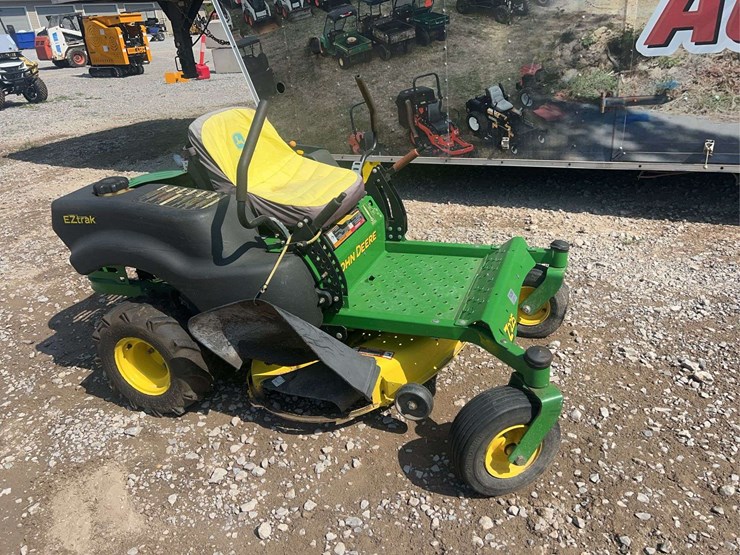 john-deere-z225-image-11