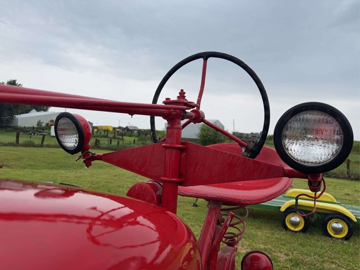 farmall-m-image-31