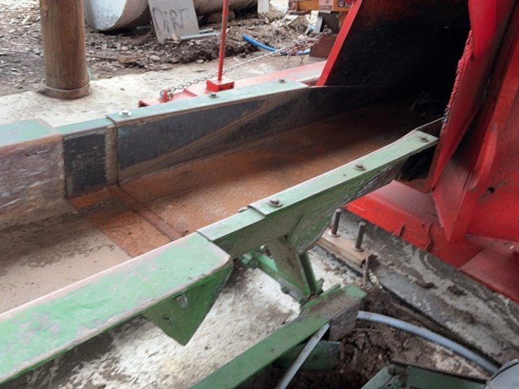 #152-•-precision-husky-16ft-vibrating-conveyor-image-15