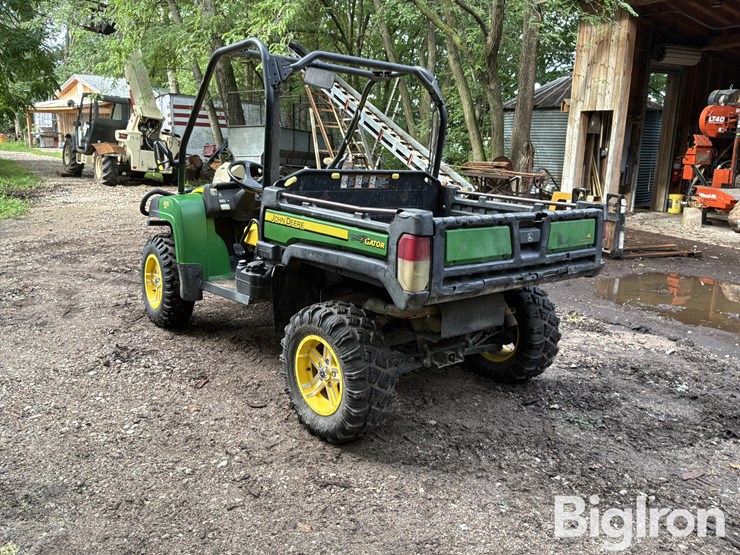 2012-john-deere-gator-image-7