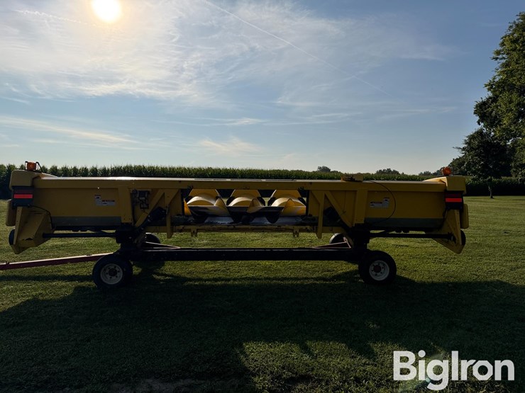 2005-new-holland-98c-image-6