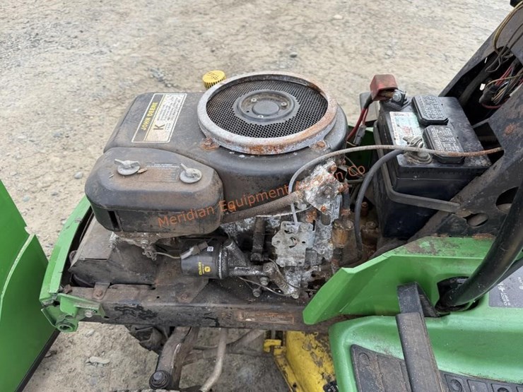john-deere-gt242-image-13