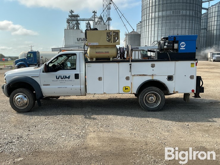 2006-ford-f550-xl-image-8