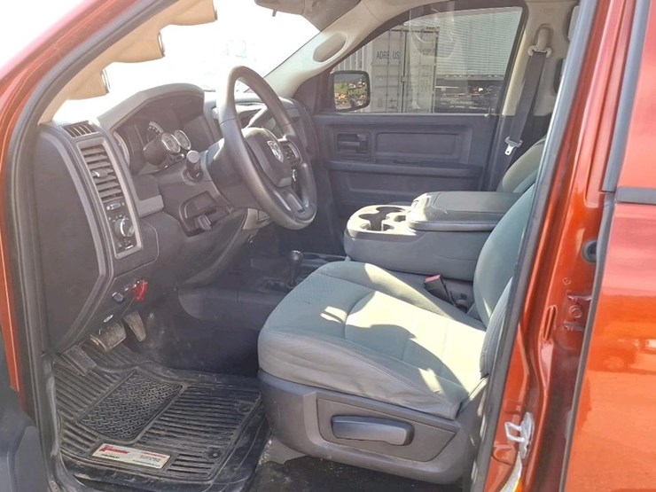 2013-dodge-2500-image-12
