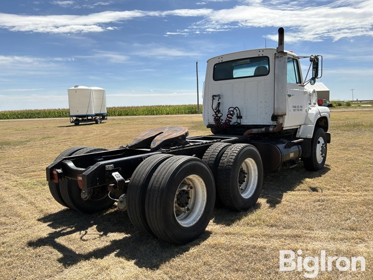 1987-ford-l9000-image-5