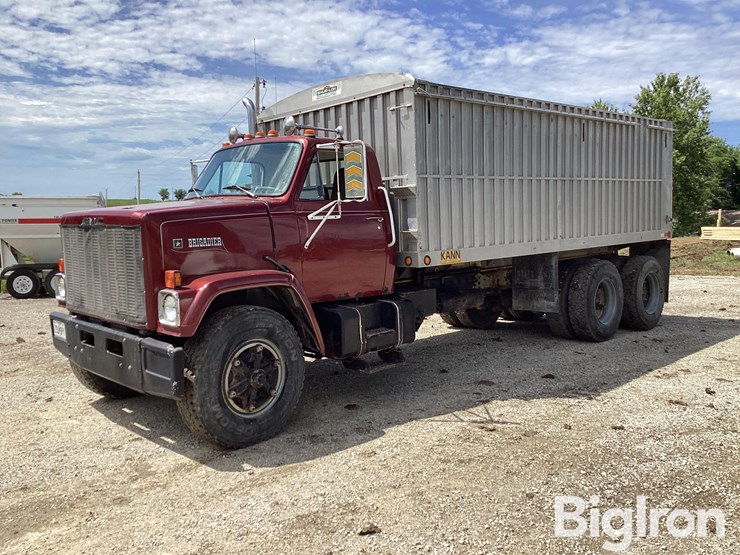 1981-gmc-brigadier-image-1