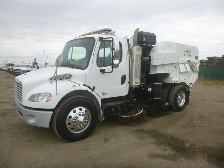 2014-tymco-600-image-1