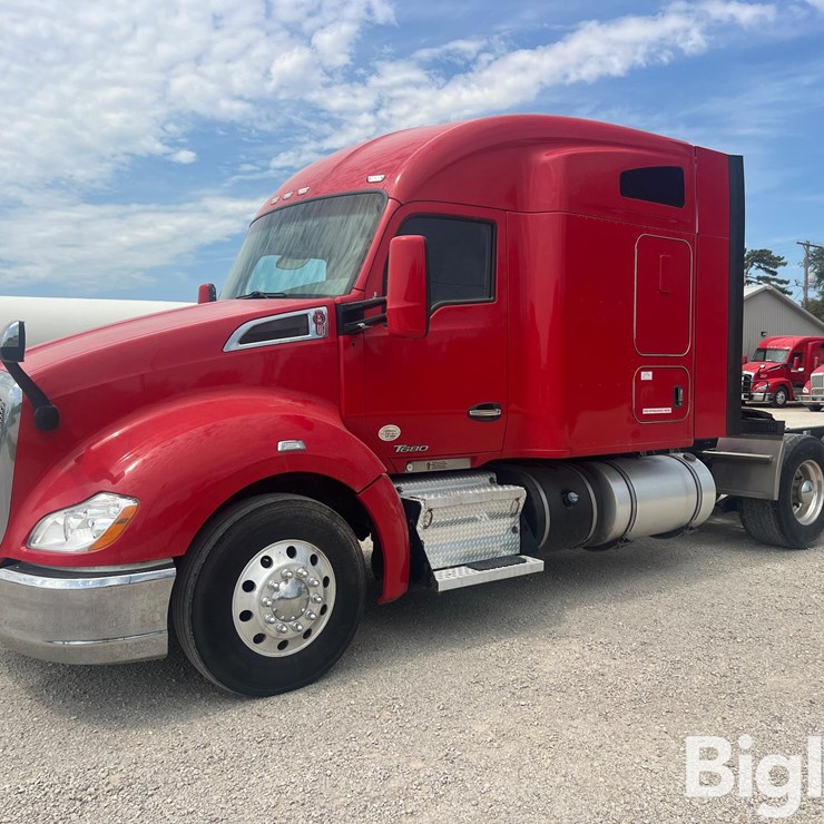 2019 KENWORTH T680