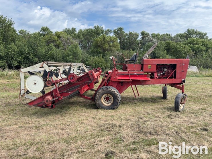 case-ih-ih4000-windrower/swather-image-8