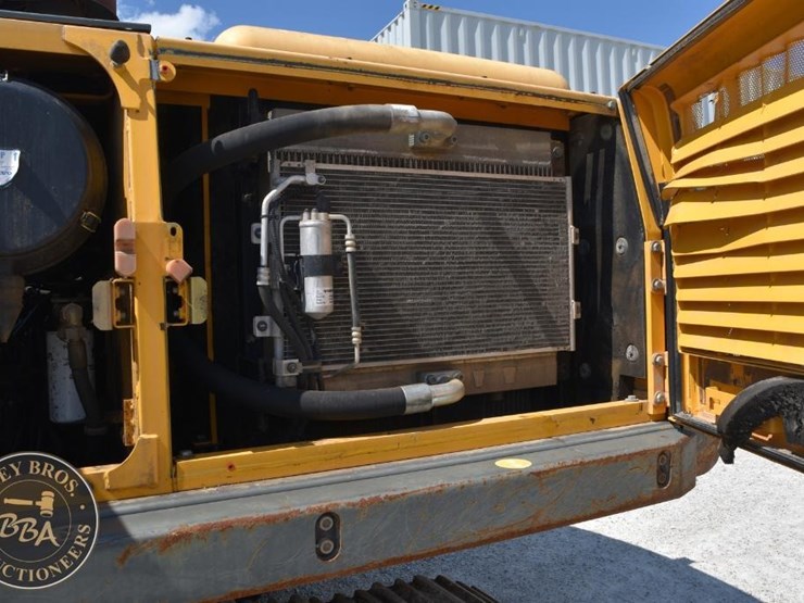 2008-volvo-ec240cl-image-78