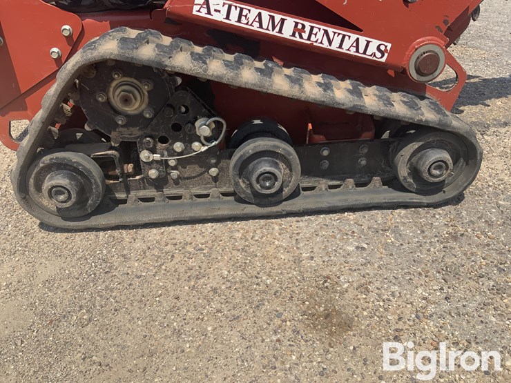 ditch-witch-c24x-image-19