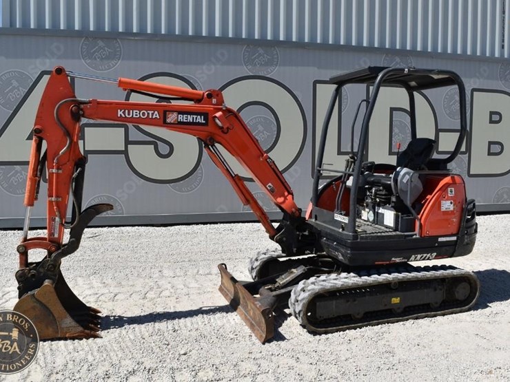 2020-kubota-kx71-3-image-2