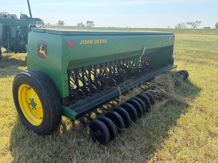 john-deere-8000-image-4