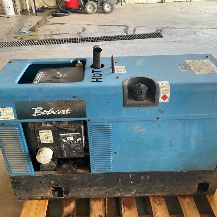 BOBCAT 225