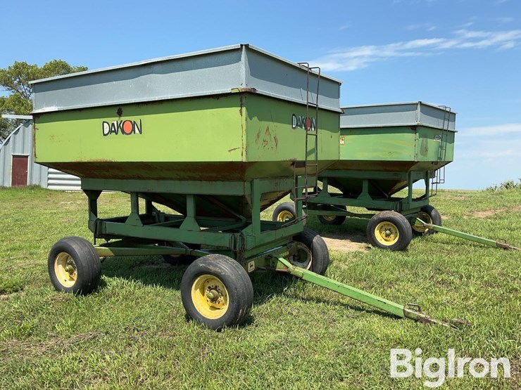 john-deere-1065-image-3
