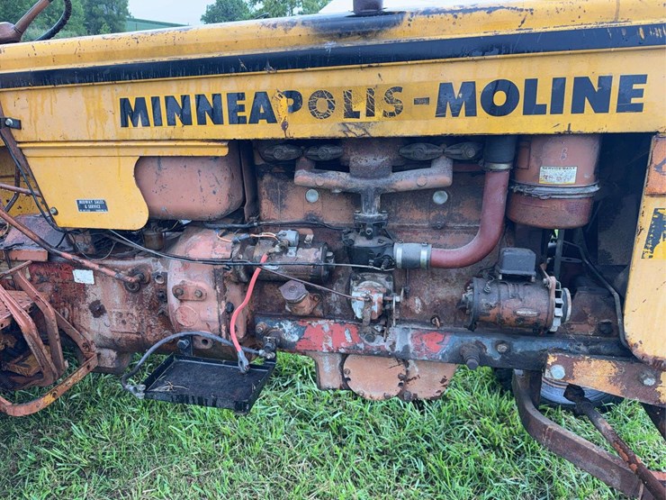 minneapolis-moline-m602-image-22