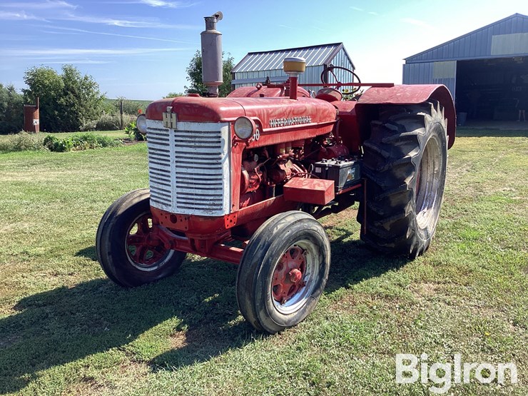 1957-international-650-image-1
