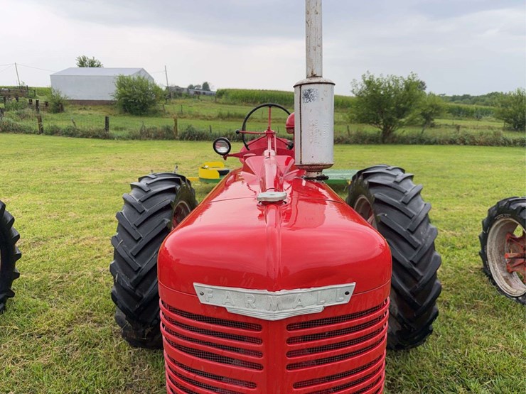 farmall-m-image-10