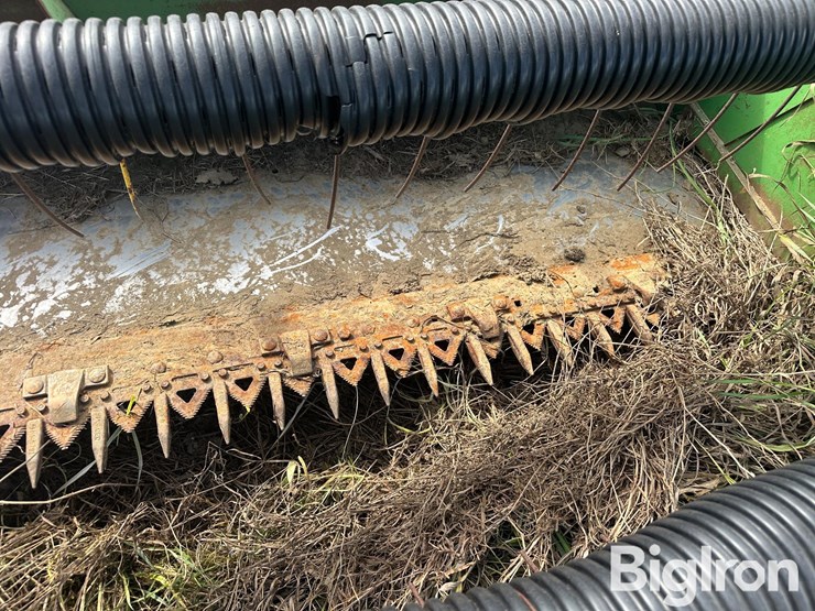 john-deere-216-image-20