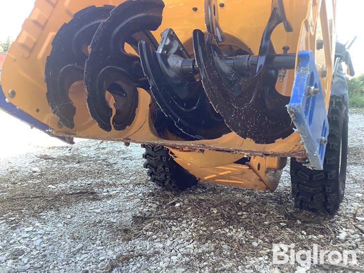 cub-cadet-2x-524-swe-snow-blower-image-13