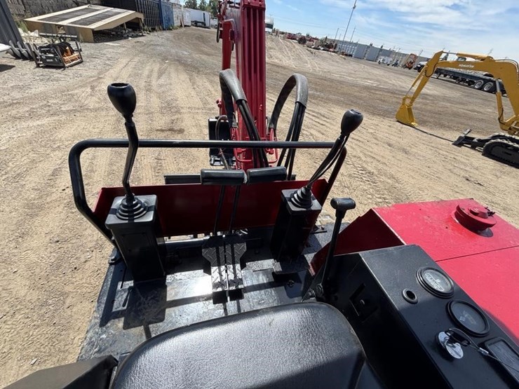 tcm-tb300-hydraulic-excavator-image-24