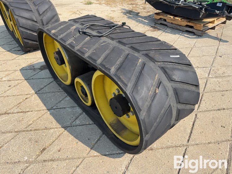 john-deere-db90-image-9
