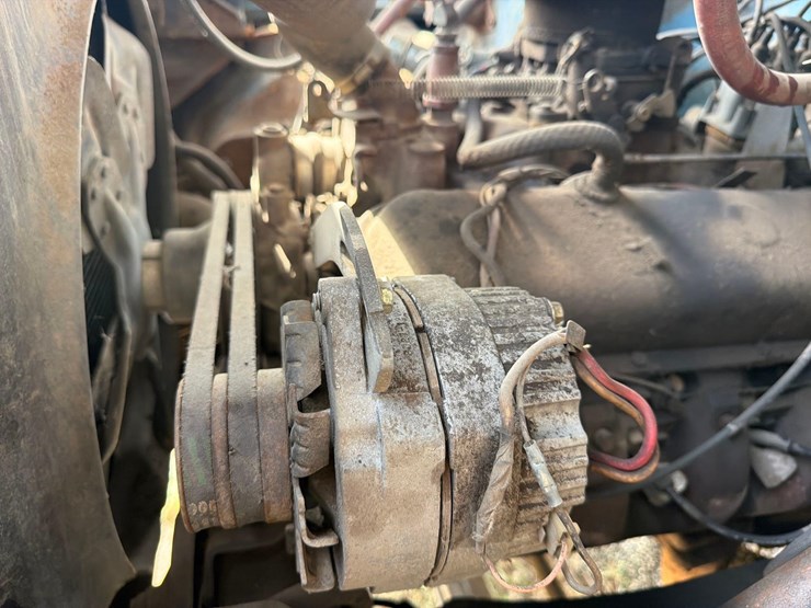 gmc-6500-truck-image-17
