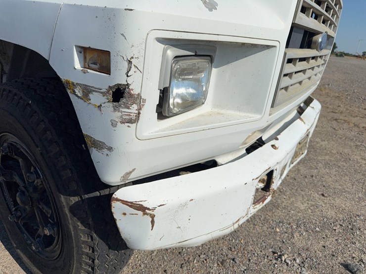 1989-ford-f700-image-37