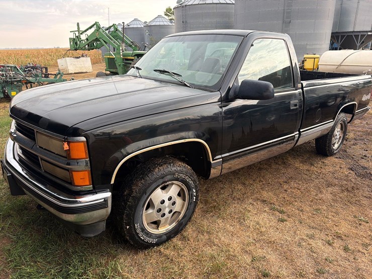 chevrolet-1500-image-1