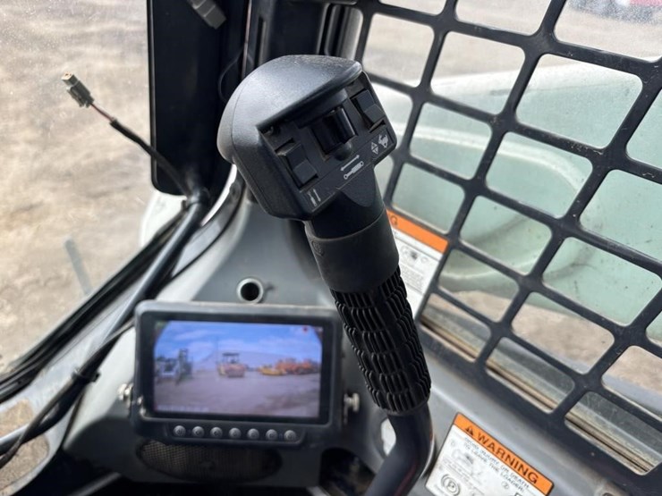 2017-bobcat-t595-image-18