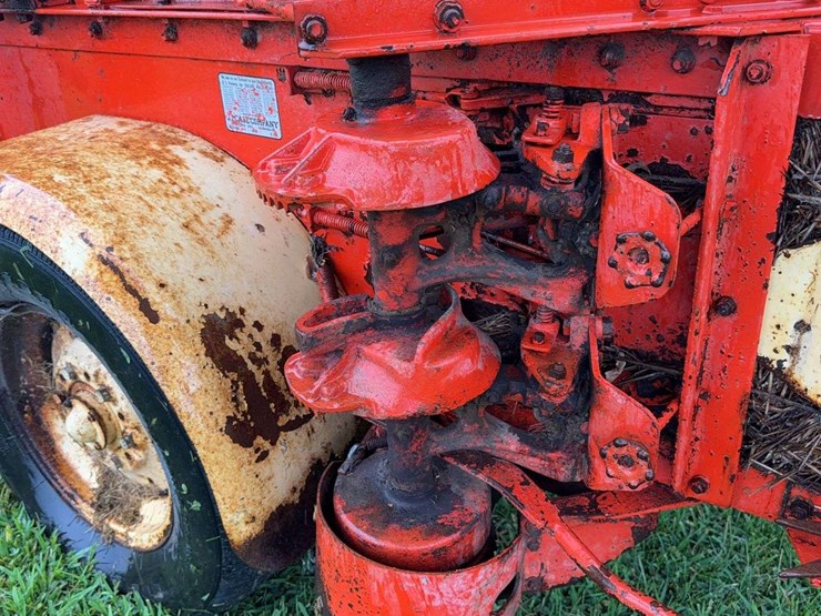 case-133-square-baler-image-12
