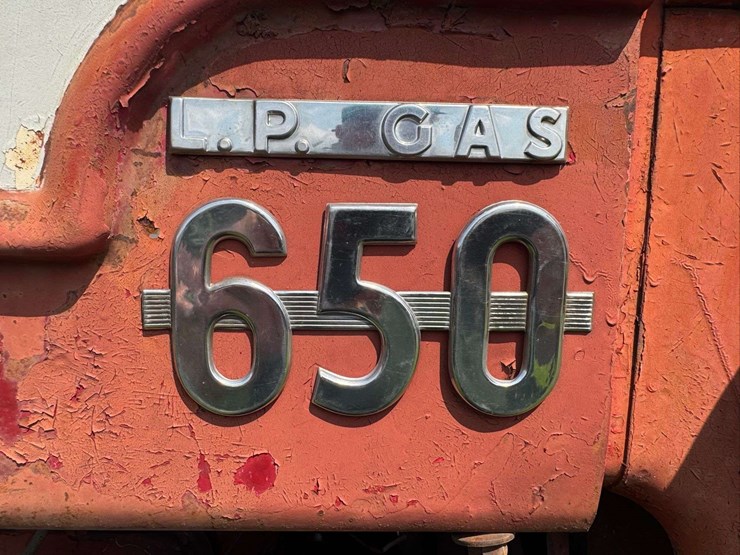1956-international-650-image-22