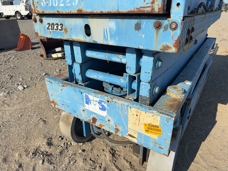 #47-•-*inop-jlg-2033-20'-scissor-lift-inv#53600-image-23